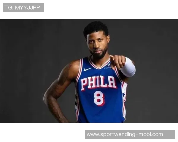 保罗乔治表现平平14投仅5得19分4篮板4抢断2盖帽罚球命中率尚可